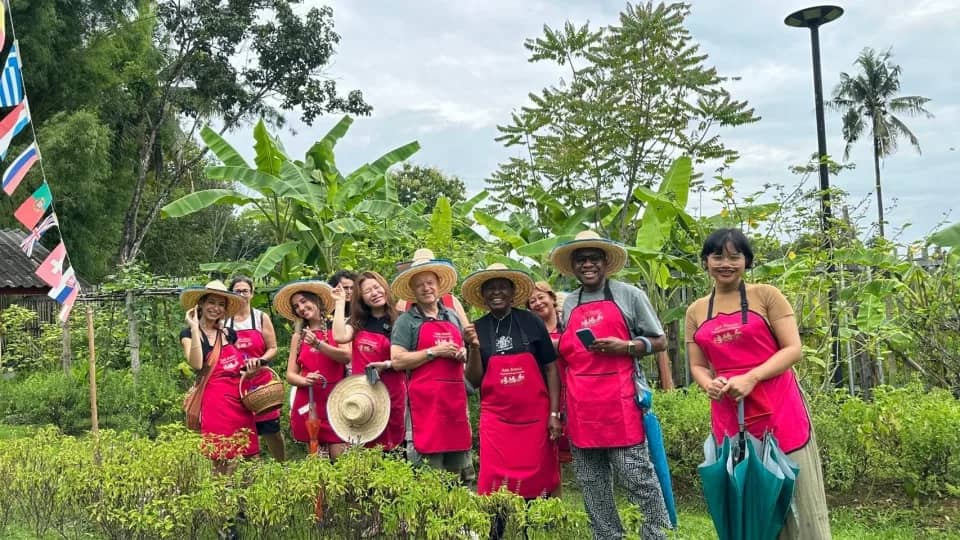 Half-Day Thai Cooking Class in Organic Farm - Asia Scenic School